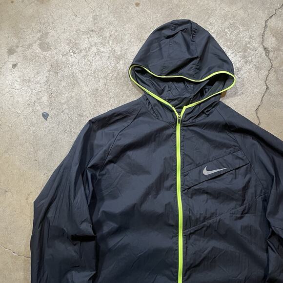 Nike 3M Impossibly Light Running Jacket Unisex L Full Zip Hood Black - Picture 5 of 8